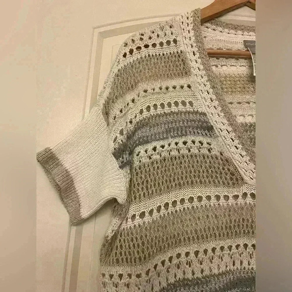 Chico’s Neutral & Gold Stripe Open-Weave V-Neck Tunic Size Small - Picture 6 of 9